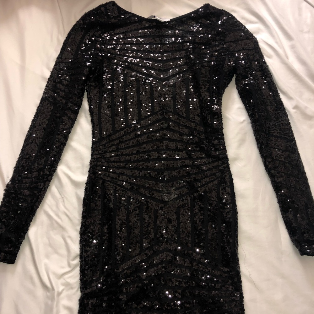 Long-Sleeve Sequin Bodycon
